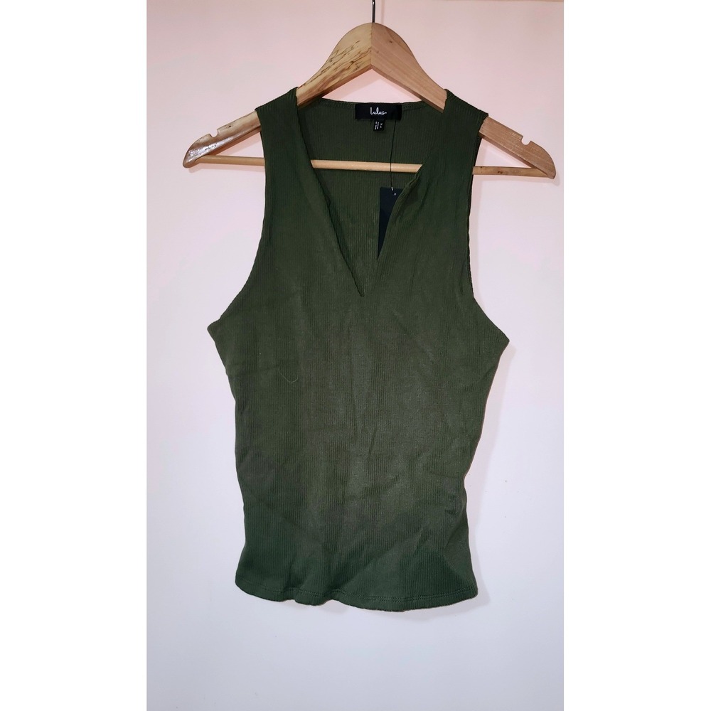 Lulus Olive Green Ribbed V-Neck Sleeveless Fitted Top XL NWT